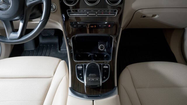 2017 Mercedes-Benz GLC GLC 300