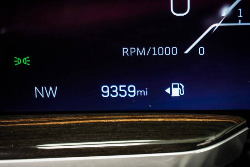 2025 Cadillac Escalade Premium Luxury