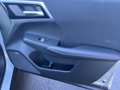 2026 Mitsubishi Outlander ES