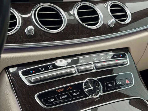 2019 Mercedes-Benz E-Class E 300