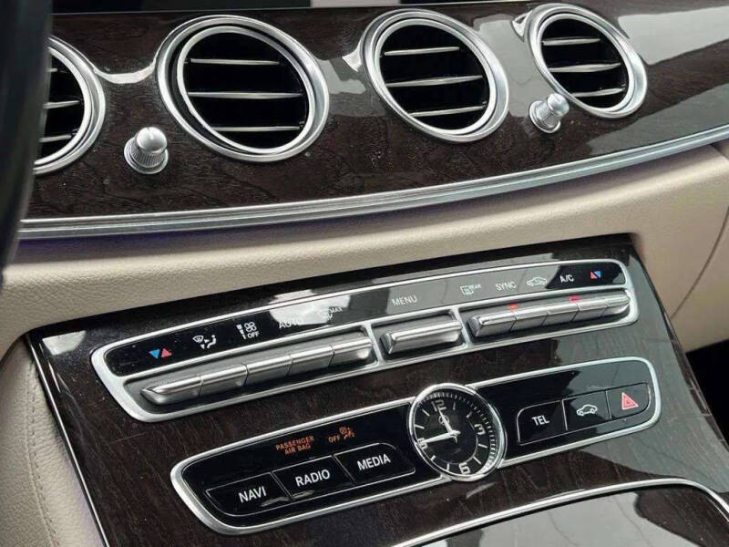 2019 Mercedes-Benz E-Class E 300