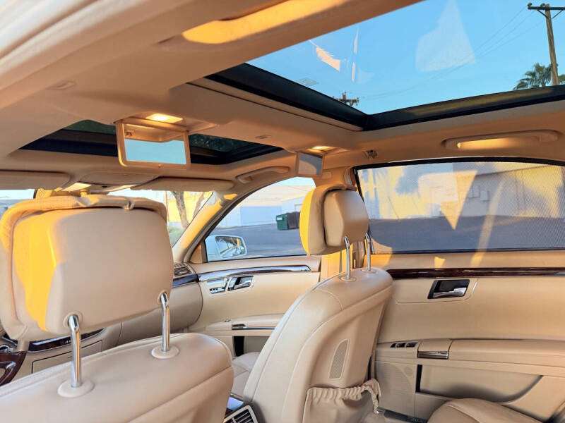 2013 Mercedes-Benz S-Class S 550 4MATIC