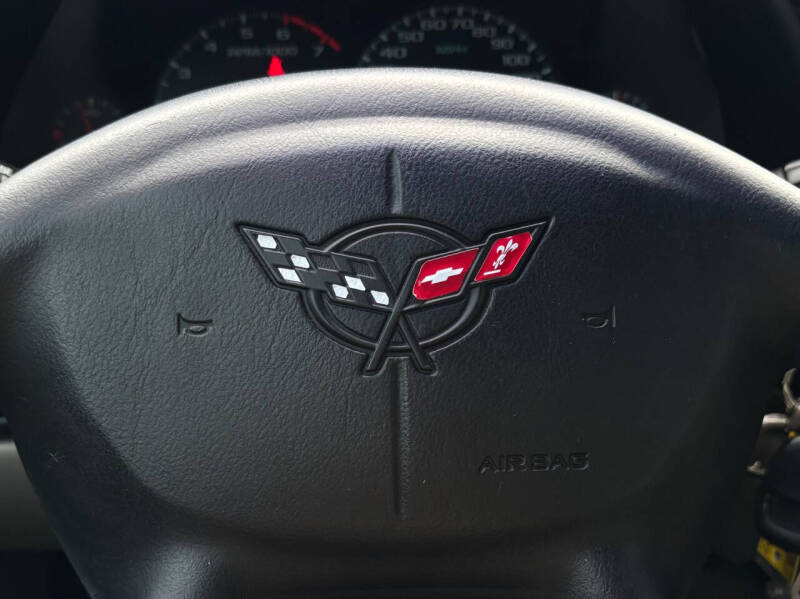 2004 Chevrolet Corvette