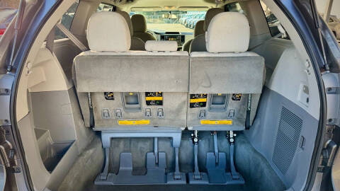 2011 Toyota Sienna Base 7-Passenger