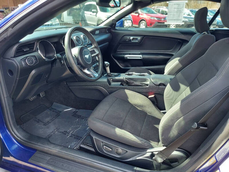 2015 Ford Mustang V6