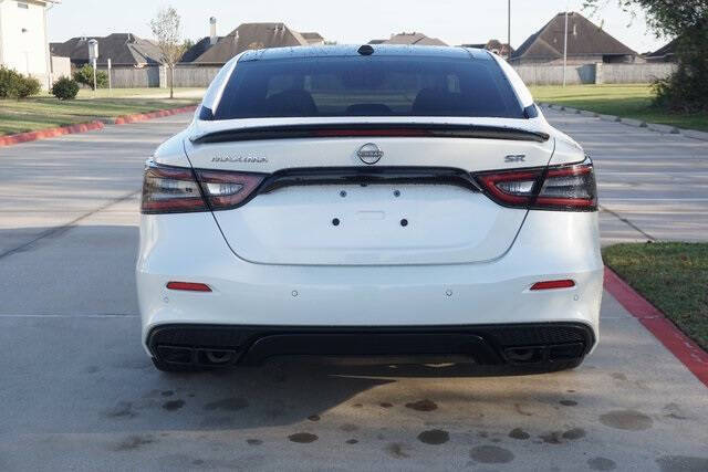 2023 Nissan Maxima 3.5 SR
