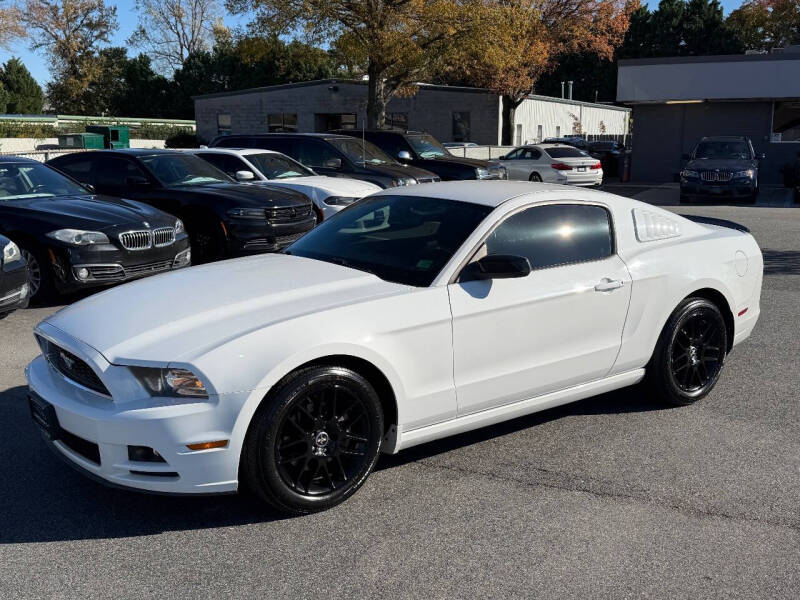 2014 Ford Mustang V6