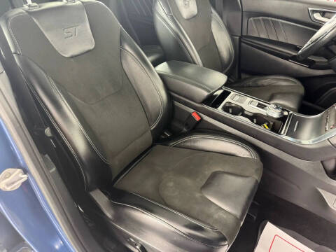 2019 Ford Edge ST