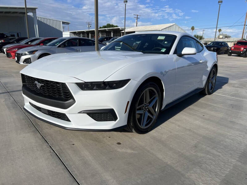 2025 Ford Mustang EcoBoost's photo