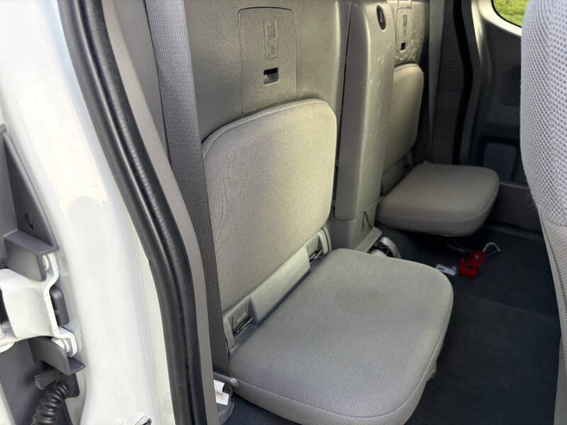 2019 Nissan Frontier S