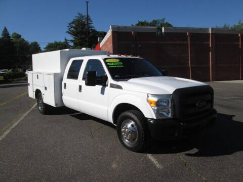 2015 Ford F-350 Super Duty for sale at Tri Town Truck Sales LLC in Watertown CT