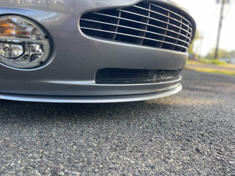 2005 Aston Martin V12 Vanquish S