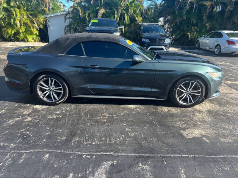 2015 Ford Mustang EcoBoost Premium