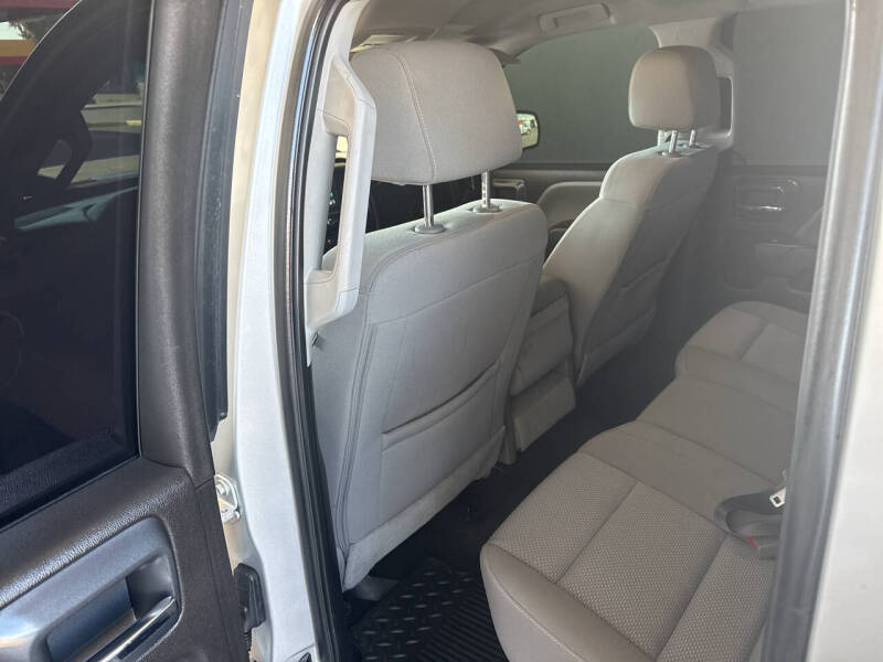 2017 Chevrolet Silverado 1500 Custom