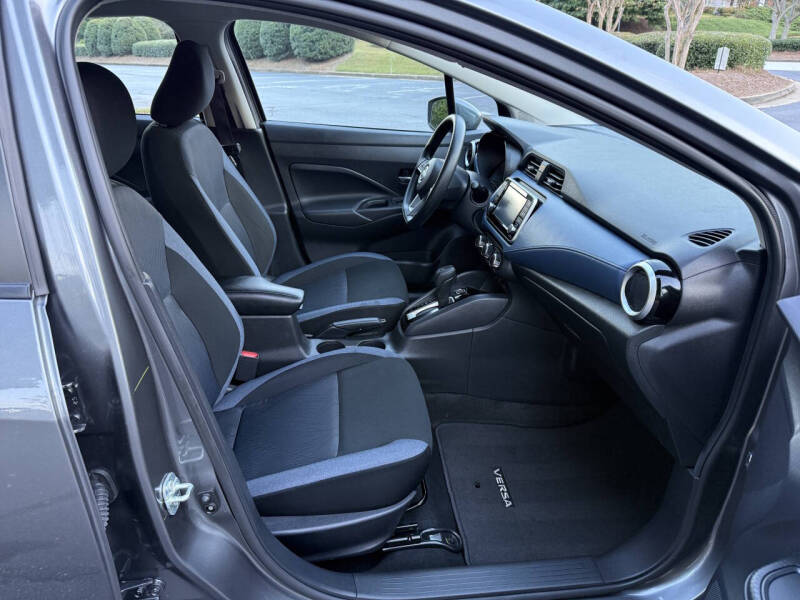 2025 Nissan Versa SV