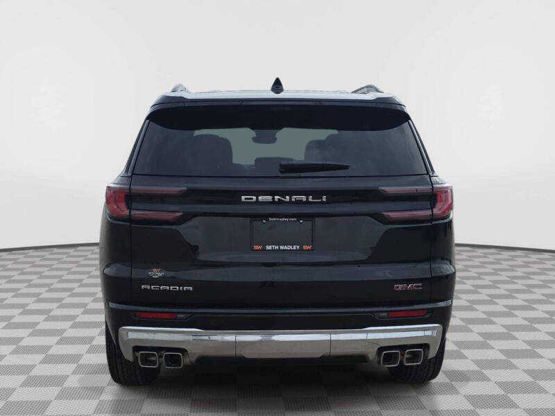 2026 GMC Acadia Denali