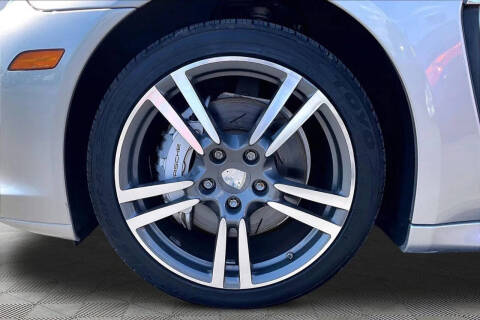 2011 Porsche Panamera