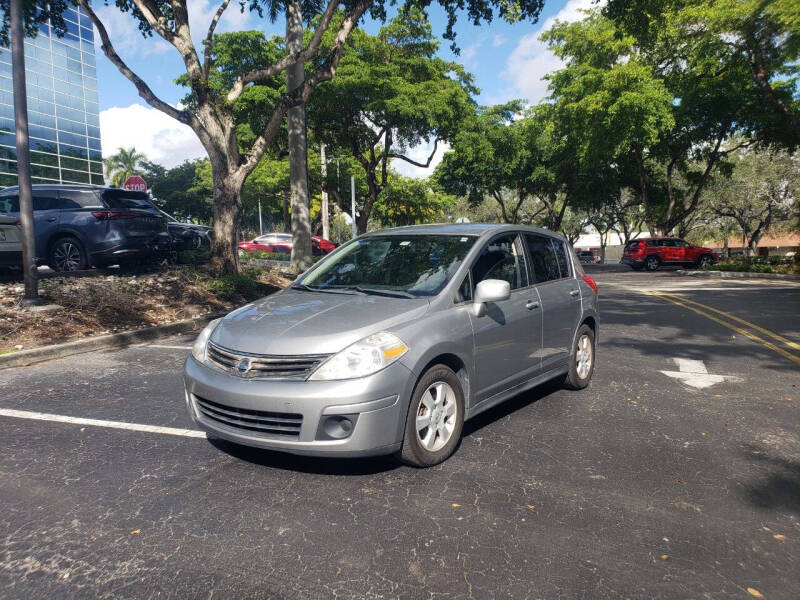2012 Nissan Versa 1.8 S
