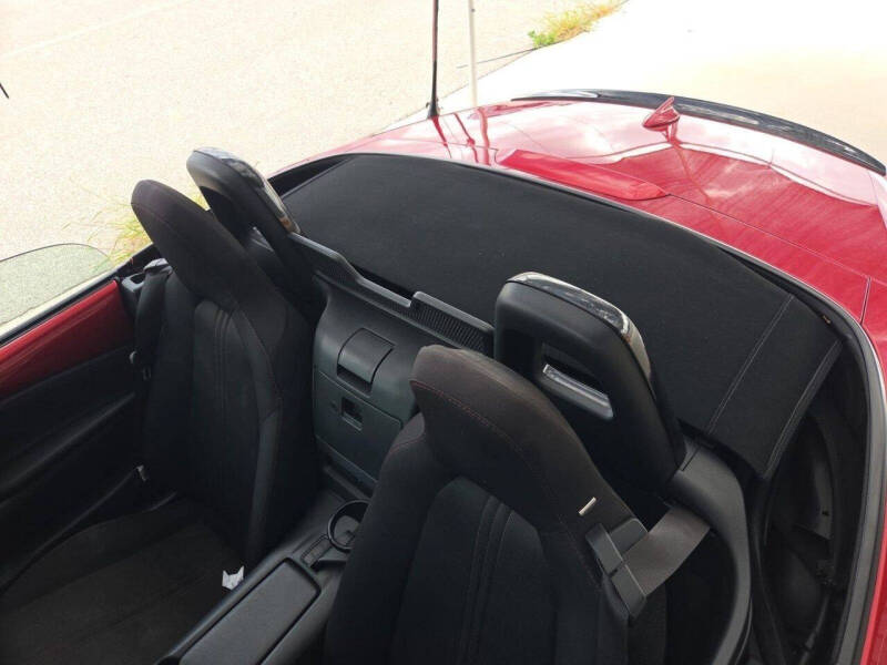 2016 Mazda MX-5 Miata Club