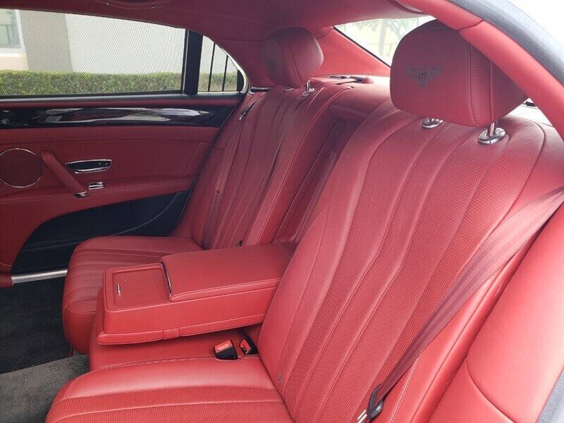 2015 Bentley Flying Spur 16