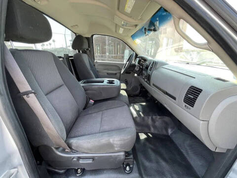 2011 Chevrolet Silverado 2500HD Work Truck