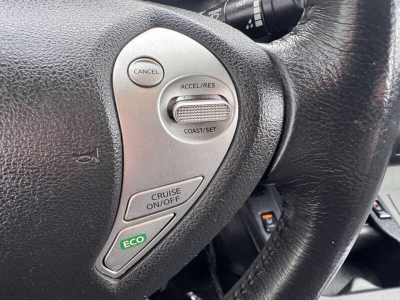 2015 Nissan LEAF S