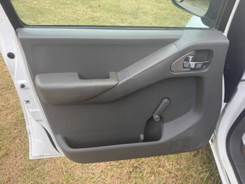 2006 Nissan Frontier XE