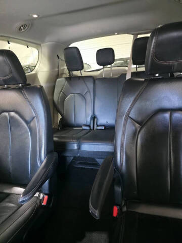 2017 Chrysler Pacifica