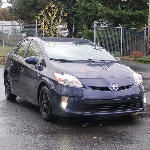 2013 Toyota Prius Four