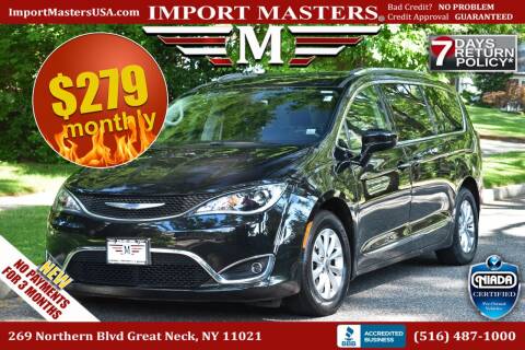 2018 Chrysler Pacifica for sale at Import Masters in Great Neck NY