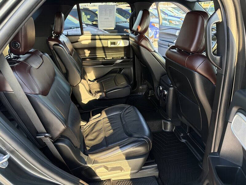 2020 Ford Explorer Platinum