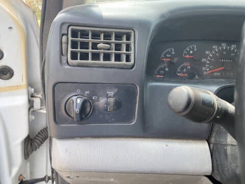 2000 Ford F-650 Super Duty