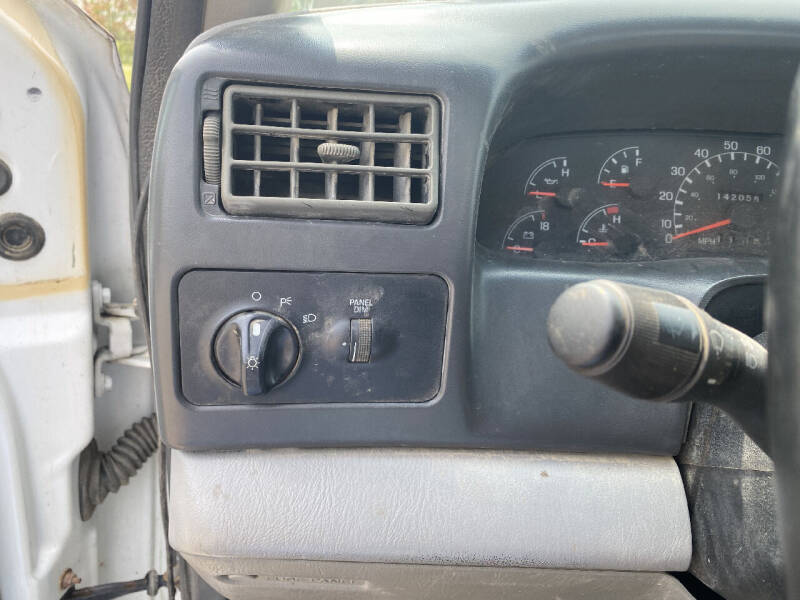 2000 Ford F-650 Super Duty