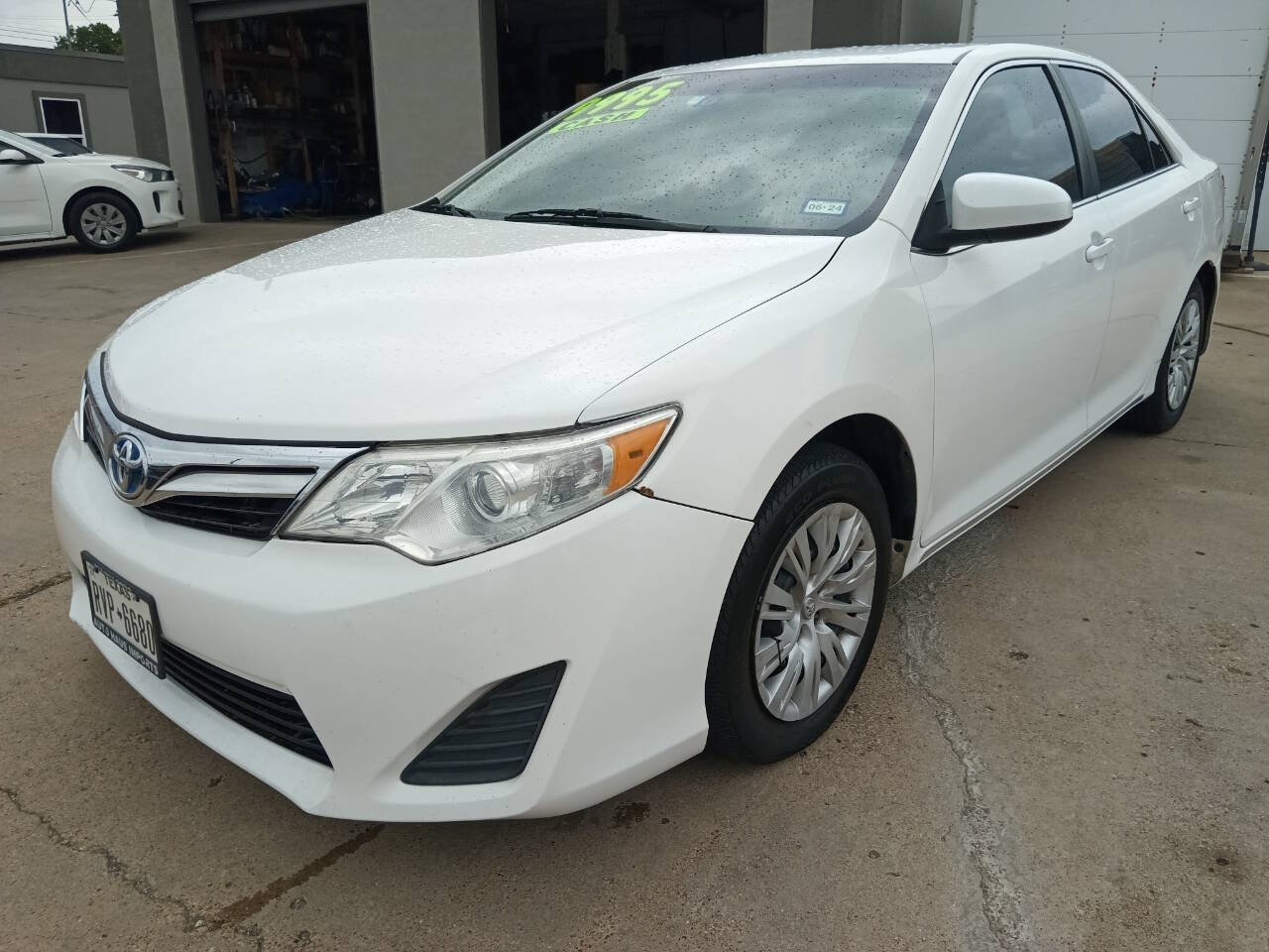 2014 Toyota Camry Hybrid for sale at Auto Haus Imports in Grand Prairie, TX