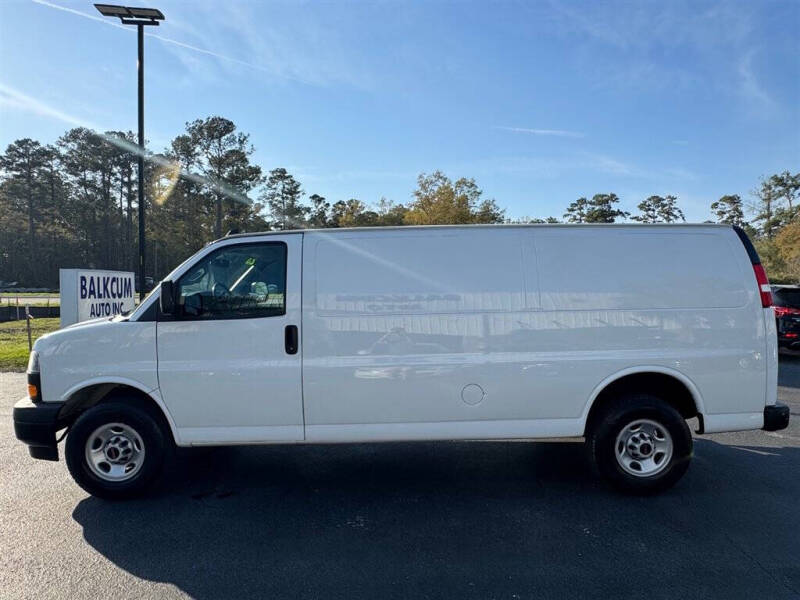 2023 GMC Savana 2500