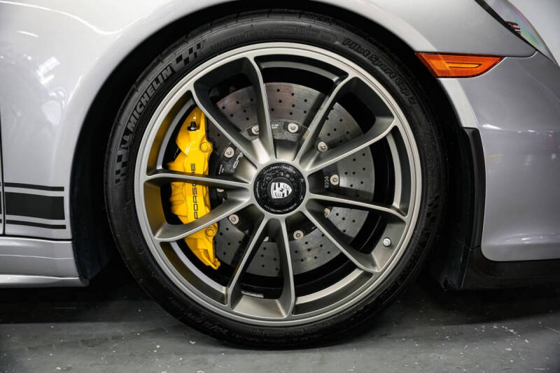 2016 Porsche 911 R