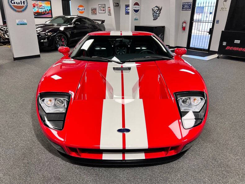 2005 Ford GT