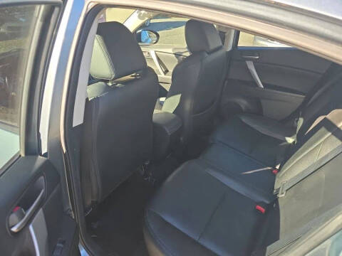 2013 Mazda MAZDA3 i Grand Touring