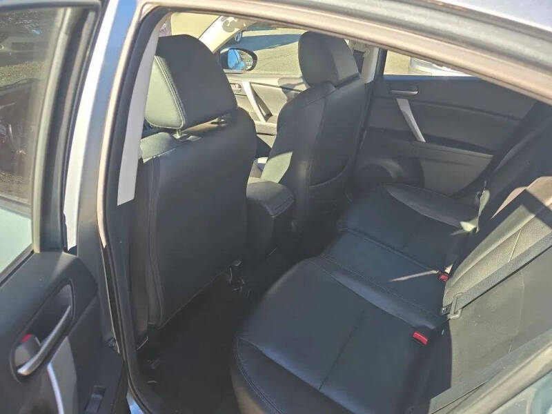 2013 Mazda MAZDA3 i Grand Touring