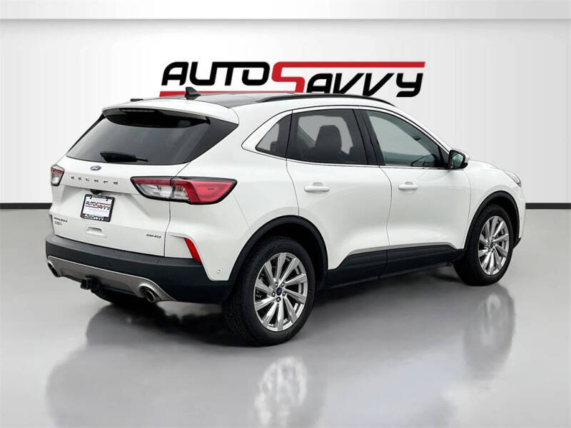 2022 Ford Escape Titanium