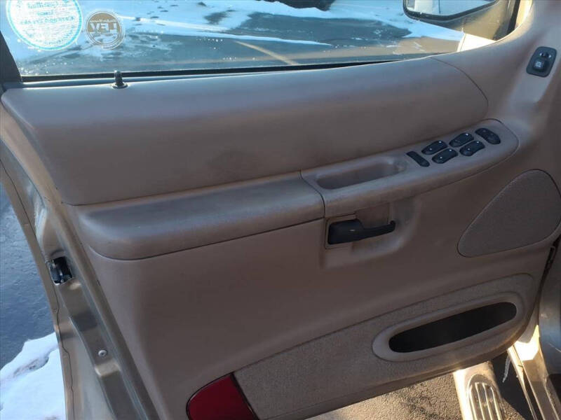 2001 Ford Explorer XLT