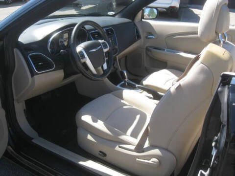2012 Chrysler 200 Touring