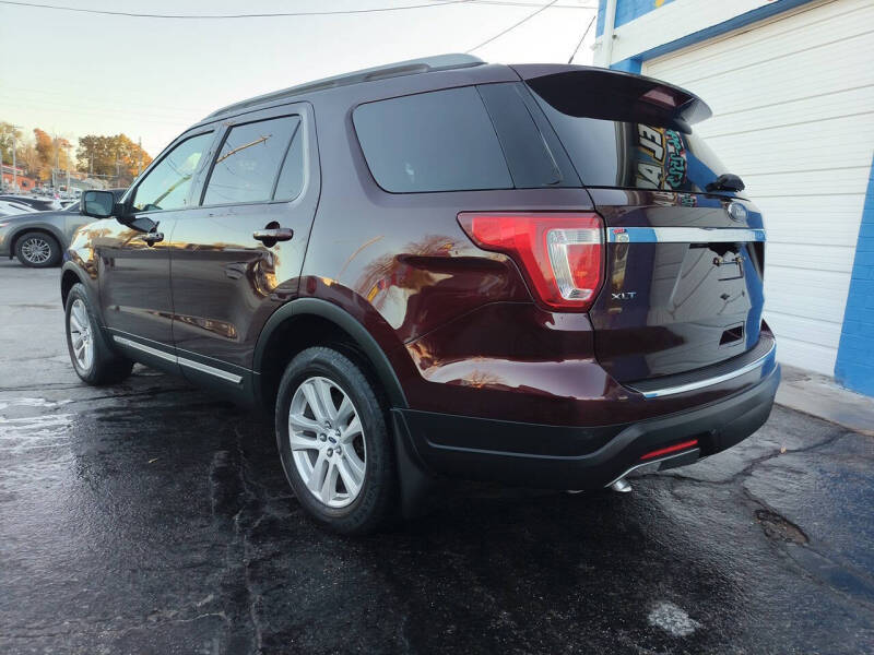 2018 Ford Explorer XLT