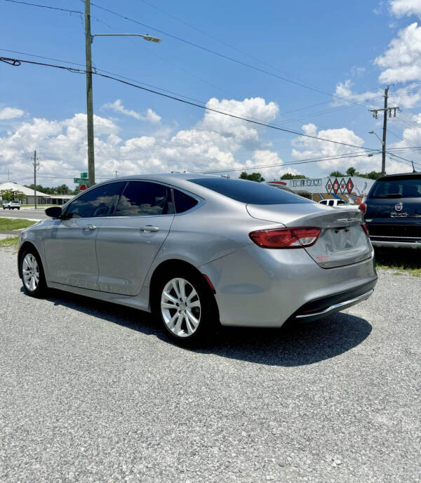 2015 Chrysler 200 Limited