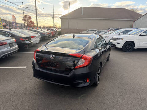 2017 Honda Civic Touring