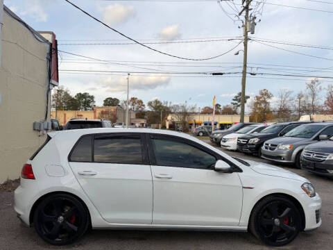 2015 Volkswagen Golf GTI SE