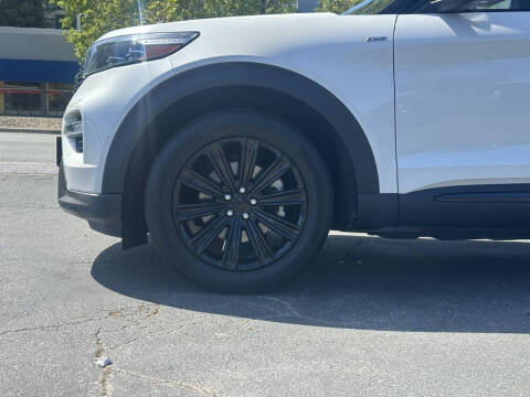2022 Ford Explorer ST-Line