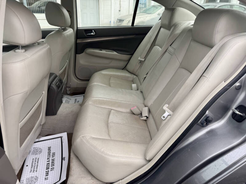 2011 Infiniti G37 Sedan x