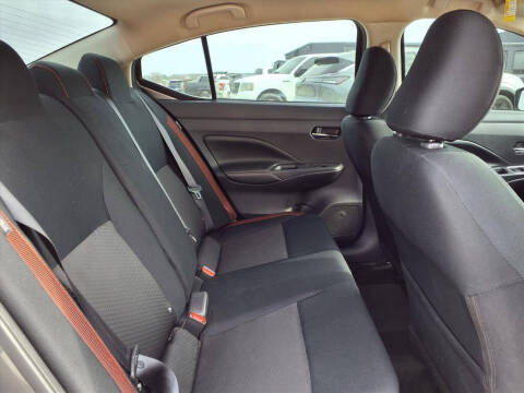 2024 Nissan Versa SR