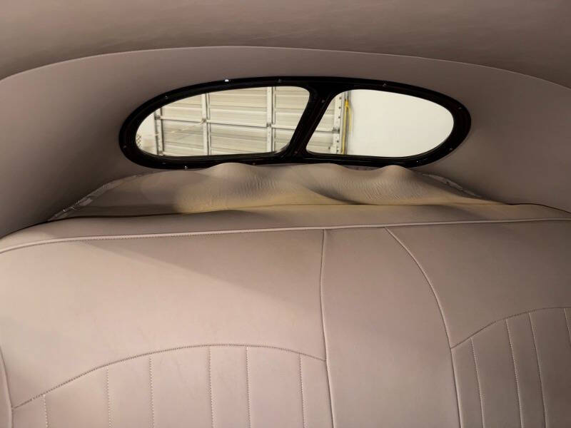 1940 Ford Deluxe